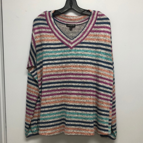 Lane Bryant striped v neck top - Picture 1 of 6